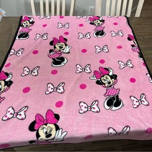 Minnie Mouse Disney Personal sized blanket